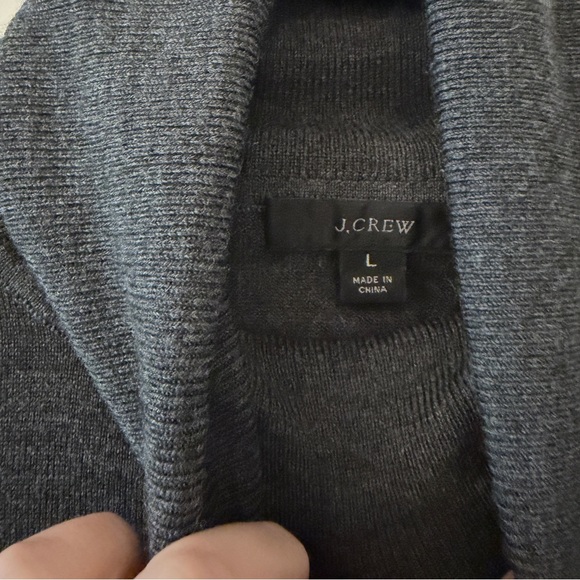 J. Crew 100% Merino Wool Charcoal Turtleneck Sweater Women’s Size Large - Picture 3 of 8